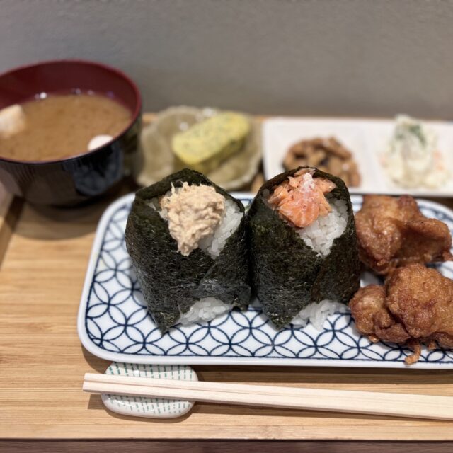 名古屋大学｜種類豊富で迷っちゃう！にぎりたてふっくらおにぎり